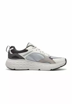Skechers MAX CUSHIONING DELTA